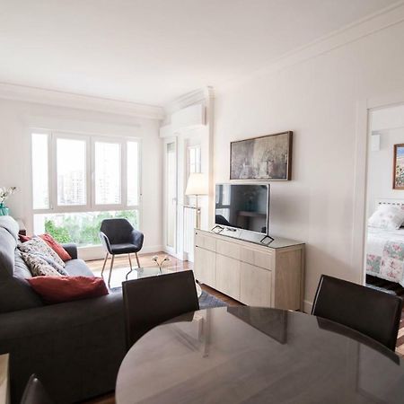 Appartamento Elegant retreat business district Bernabéu Madrid Esterno foto