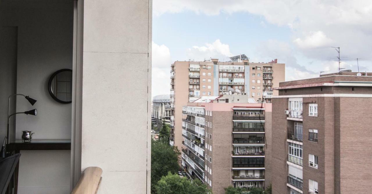 Appartamento Elegant retreat business district Bernabéu Madrid Esterno foto